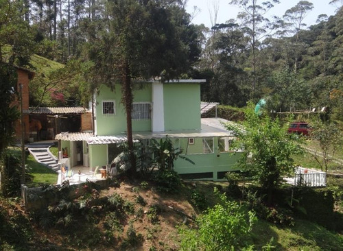 Sítio Para Venda Em Nova Friburgo, Debossan, 2 Dormitórios, 1 Suíte, 2 Banheiros, 2 Vagas - 160_2-964456