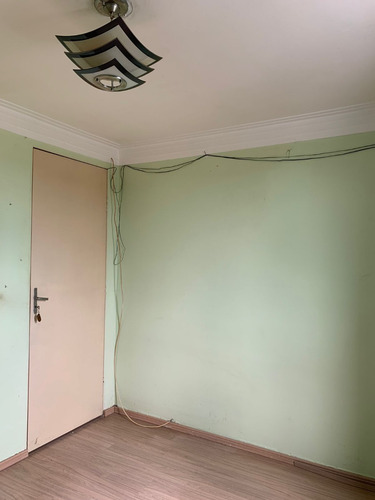 Apto Com 2 Dormitórios,42m2 - Jardim Gioia Itapevi 80mil