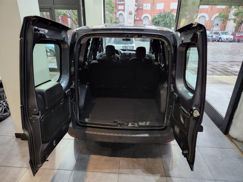 Imagen 4 de 25 de Renault Kangoo Confort 1.6 5a -entrega Asegurada- (mja)