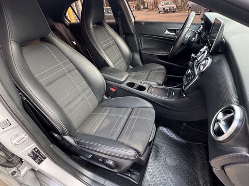 Mercedes-Benz Clase A 1.6 A200 Urban 156cv