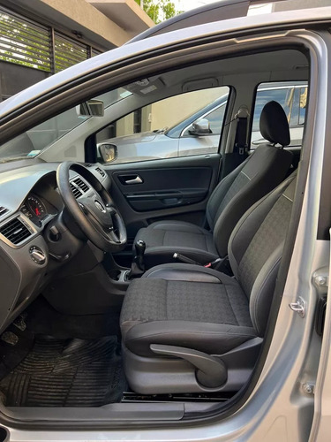 Imagen 23 de 24 de Volkswagen Suran 1.6 Trendline