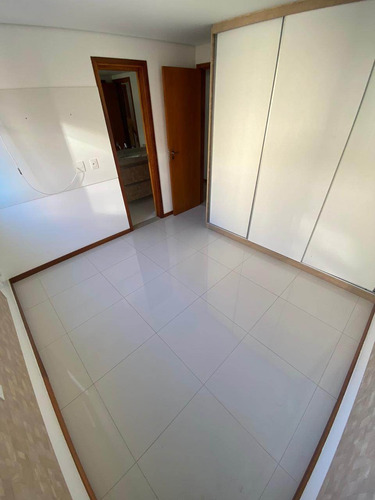 Imagem 8 de 12 de Apartamento Com 3 Suítes Na Jatiúca Por R$1.800.000,00!! - 540