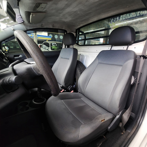 Volkswagen Saveiro 1.6 MI CS 8V FLEX 2P MANUAL G.V