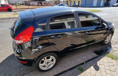 Imagem 4 de 11 de Ford Fiesta 2014 1.6 16v Se Flex Powershift 5p