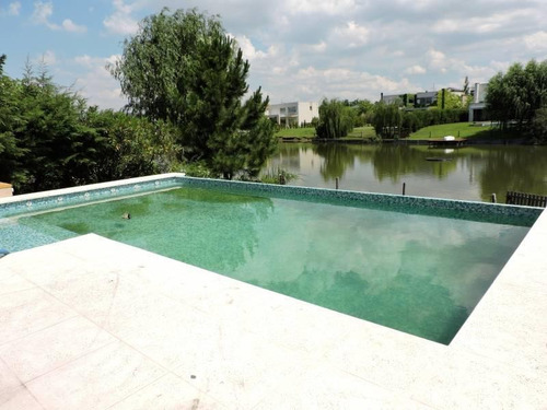 Junio/19 C/renta Casa Al Lago En Las Glorietas 5 Dormitorios Dep C/ Renta