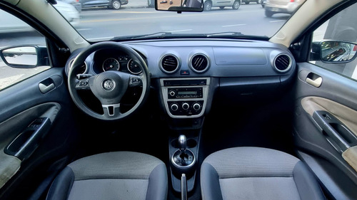 Volkswagen Voyage 1.6 Highline Imotion