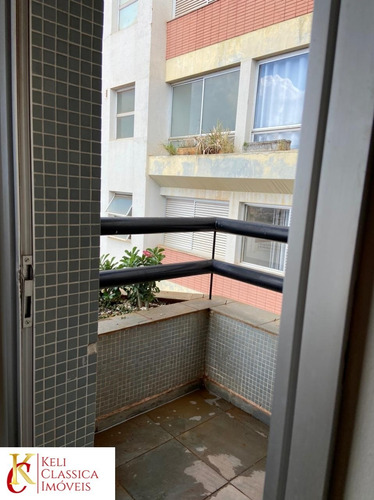Imagem 6 de 18 de Apartamento Disponível Para Locação: Possui Três Dormitórios Com Guarda Roupa, Uma Suite, Sacada, Sala, Banheiro Social E Cozinha Com Armários. - Ap00616 - 70543681
