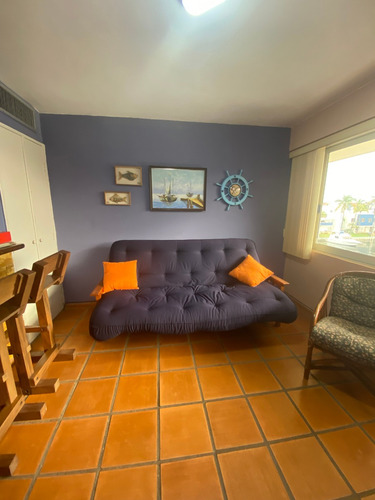 Imagen 6 de 8 de Relajante Y Comodo Apartamento Lecheria Piscina Con Hermosa Vista Conjunto Residencial Punta Marina