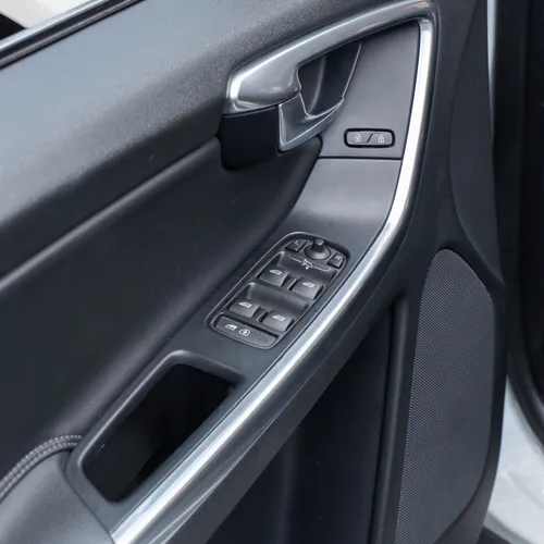 Volvo XC60 2.0 T5