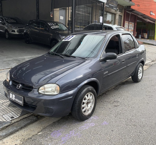 Chevrolet Corsa Classic 1.0 Life Flex Power 4p