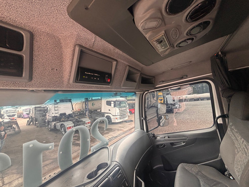 Axor 2544 Ano 2013 Trucado Mercedes 6x2