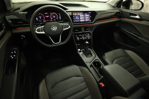 Volkswagen Taos 1.4 Tsi Highline At
