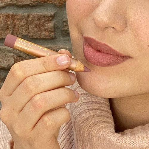 Imagen 6 de 7 de Lápiz Labial Mate Regina