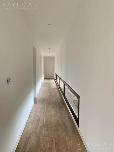 Imagen 10 de 14 de Venta | Casa De 370 M2 En Chacras De La Trinidad | Bayugar Negocios Inmobiliarios