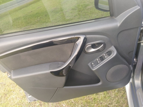 Renault Sandero Stepway 2012 1.6 Privilege 105cv
