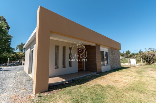 Casas Venta 2 Dormitorios Maldonado Piriápolis San Francisco  