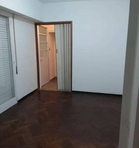 Imagen 5 de 8 de Se Vende Departamento Pb Céntrico, España 1100