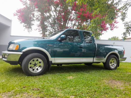 Ford F-150 Lariat