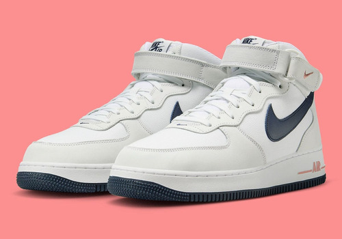 Tenis Nike Air Force 1 Mid 07 Lx