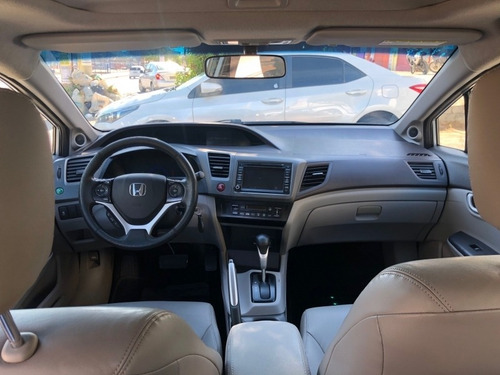 Civic 2.0 Exr 16v Flex 4p Automático 50000km