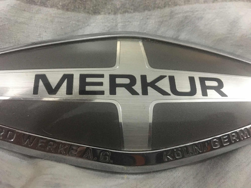 Emblema Merkur Original