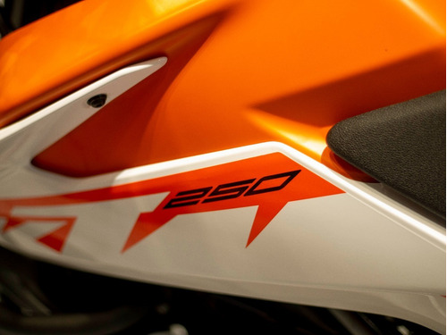 Imagen 6 de 25 de Ktm Adventure 250 Disponible Ya