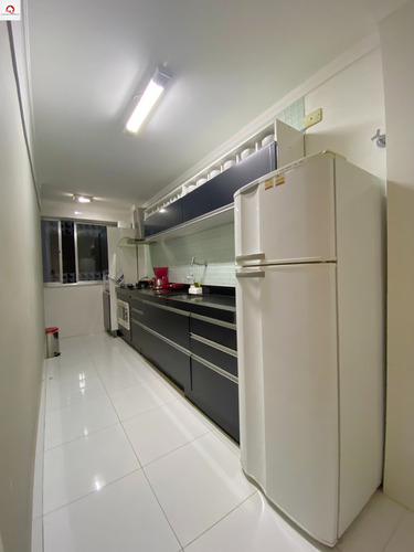 Imagem 6 de 9 de Apartamento À Venda - Reformado - Sala Ampla Para 2 Ambientes - 1 Dormitório - 60 M² - Praia Das Pitangueiras - Guarujá-sp - Oportunidade - Ap06049 - 69873462