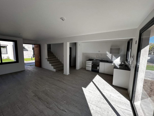 Imagen 10 de 23 de Dúplex De Tres Dormitorios En Venta En Housing Cerrado Casa Norte - Argüello