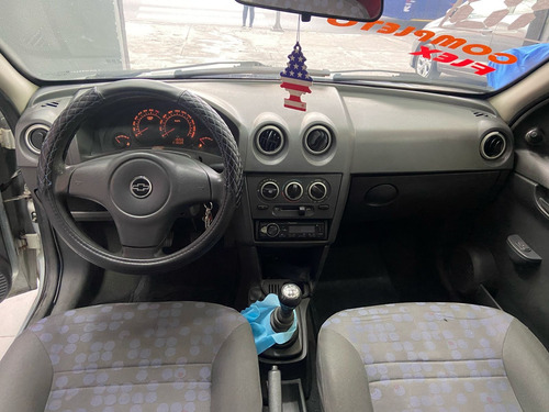 Chevrolet Prisma 1.0 Joy Flexpower 4p