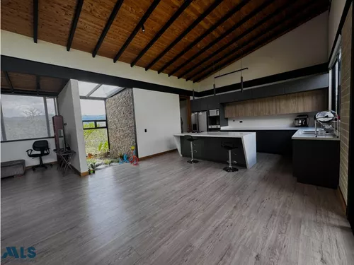 Ambiente Tranquilo(mls#248245)