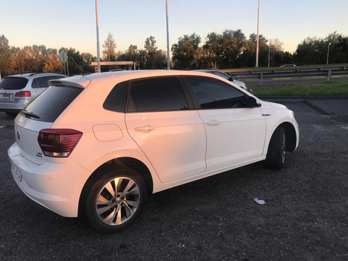 Imagen 8 de 13 de Volkswagen Polo 2018 1.6 Msi Highline At