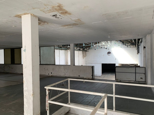 Alquiler Depósito De 1400 M2 En Balvanera, Once