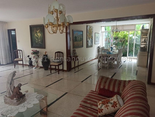 Imagen 8 de 29 de Lmgc Vende Espectacular Casa En Prados Del Este Cod: 22-24454