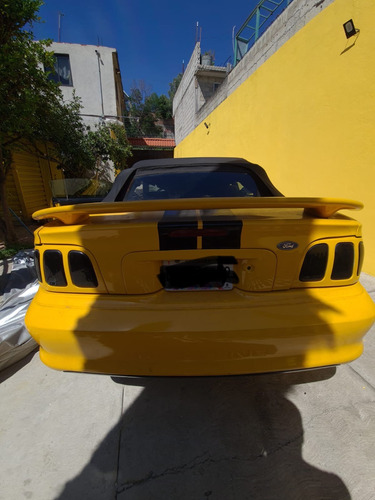 Mustang Convertible V6 1996