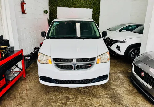 Dodge Grand Caravan 3.7 Se At