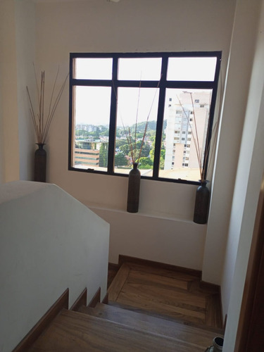 Imagen 25 de 30 de Pmmi Solo Clientes En Venta Penthouse Dúplex En La Trigaleña Alta, Ubicación Privilegiada, Con Espectacular Terraza Y Extraordinaria Vista Panorámica 360