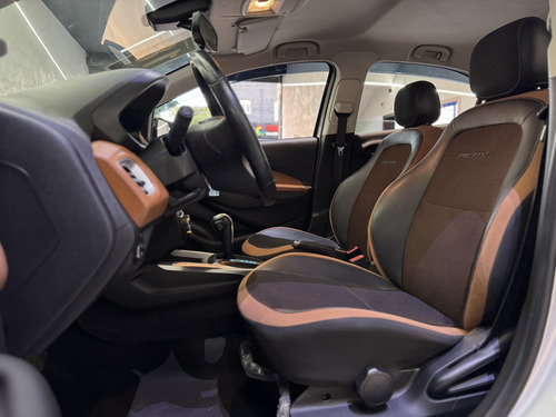 Chevrolet Onix 1.4 MPFI ACTIV 8V FLEX 4P AUTOMÁTICO