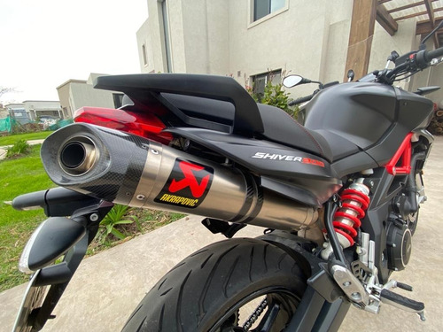Aprilia Shiver 900 2020 Akrapovic Aprilia App Naked