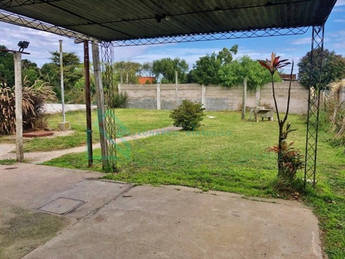 Imagen 10 de 13 de Colonia Del Sacramento - Casa De Sólida Construcción E Interesante Terreno