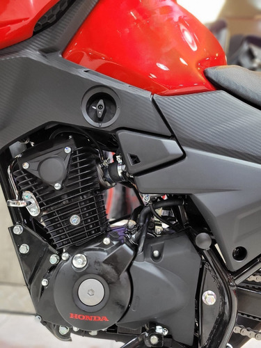 Honda Cb Twister 125. Tamburrino Motos