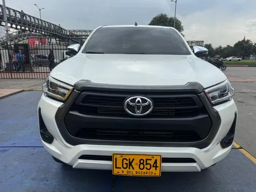 Toyota Hilux 2.4 Automatica Full 4x4