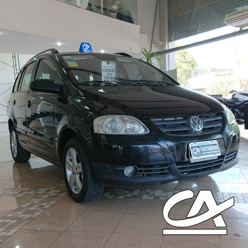 Volkswagen Suran 1.6 Highline L/10 2010