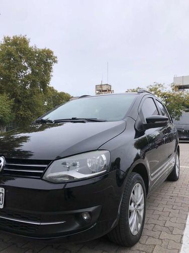 Volkswagen Suran Motor 1.6 8v