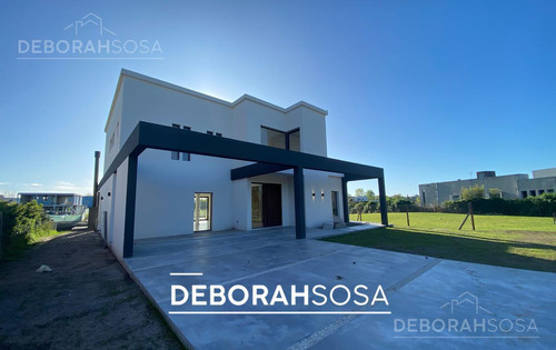 Casa En Venta 5 Ambientes - El Canton Escobar Zona Norte