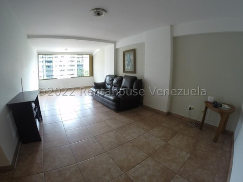 Imagen 17 de 30 de Apartamento_en_venta_en_caracas_en_santa-fe-sur_ Rah-22-24375 Orlando Figueira 04125535289/04242942992