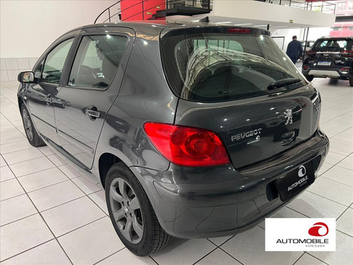 Peugeot 307 1.6 PRESENCE PACK 16V FLEX 4P MANUAL