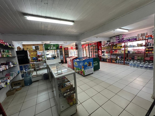 Sector Comercial Av. El Totoral / El Arrayan / Algarrobo