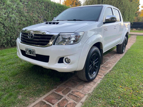 Toyota Hilux 3.0 Cd Srv 171cv 4x2 - B3 2015