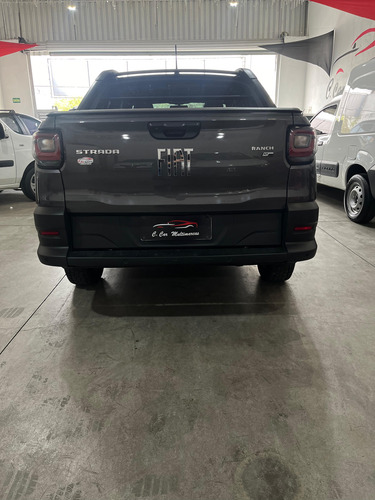 Fiat Strada 1.3 Ranch Cab. Dupla 16v Flex Aut. 4p