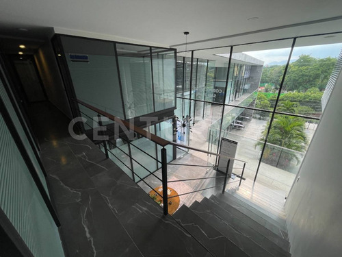Local En Plaza San Juan 77 Chapultepec, Cuernavaca $8,740.00 Mxn